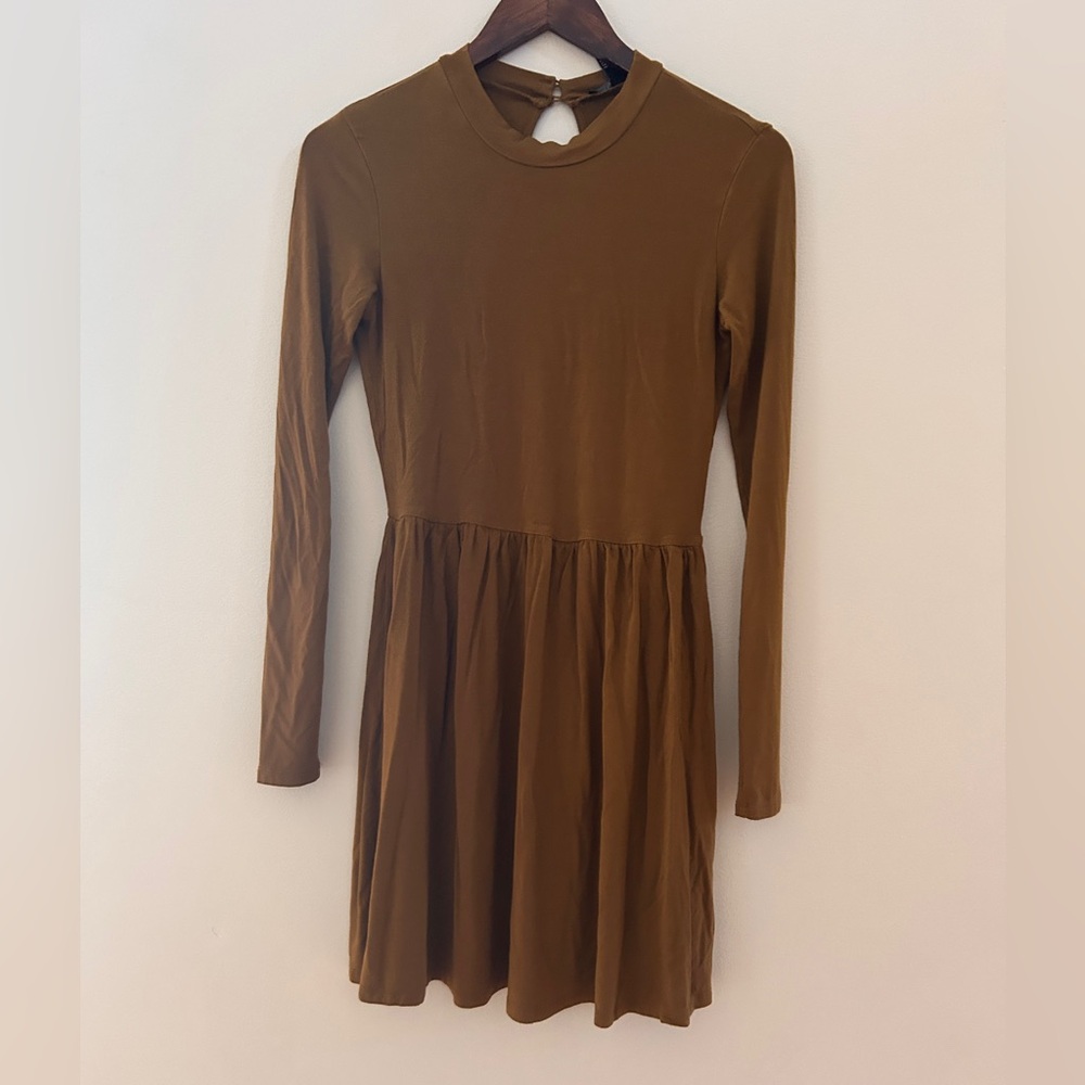 Forever 21 Girls Long Sleeve Brown Keyhole Dress